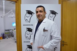Dişleriniz beyaz değilse &ccedil;&ouml;z&uuml;m&uuml; var!