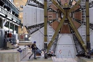 B&uuml;y&uuml;k Hadron &Ccedil;arpıştırıcısı yeniden &ccedil;alıştı