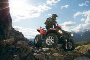 Bursa'da ATV ile okul bah&ccedil;esine u&ccedil;an adam &ouml;ld&uuml;