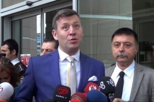 Metin Şent&uuml;rk "g&ouml;rmezden gelme" dedi