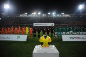 S&uuml;per Lig'de 1 hafta ara