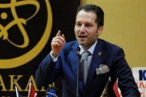 Saadet Partisi'nde Erbakan depremi