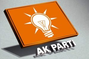 AK Partili 2 isim adaylıktan &ccedil;ekildi
