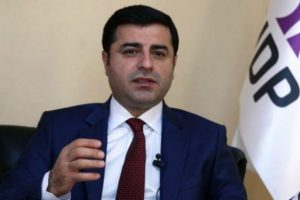 Selahattin Demirtaş: HDP'nin baraj sorunu kalkmadı