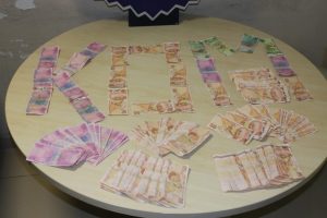 Bursa'da tuvaletten 36 bin lira sahte para &ccedil;ıktı!