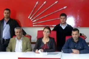 CHP'nin Antakya il&ccedil;e y&ouml;neticisi 9 kişi istifa etti