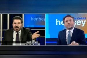 Canlı yayında kıyamet koptu! İnanılmaz kavga!