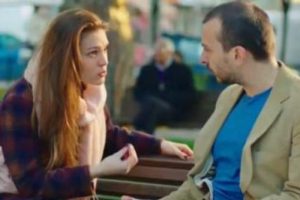Karikat&uuml;r gibi dizi geliyor