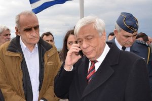 Cumhurbaşkanı Erdoğan, Pavlopulos ile g&ouml;r&uuml;şt&uuml;
