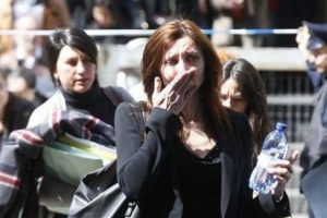 Adalet Sarayı kana bulandı: 3 &ouml;l&uuml;
