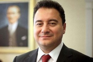 'Bir Ali Babacan ilgileniyor onun da ebesi &Ccedil;orumlu'
