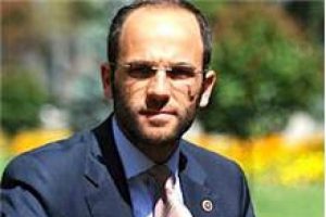 CHP'li vekilden "cemaat&ccedil;i" iddialarına sert yanıt
