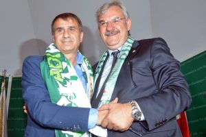 Bursaspor taraftarlarından Şenol G&uuml;neş mesajı!