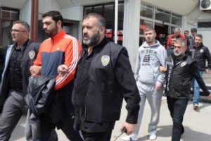 TIR şof&ouml;r&uuml; cinayetinde 13 kişi g&ouml;zaltına alındı