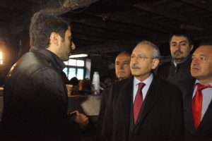 Başbakan'ın "Bırakırım" s&ouml;z&uuml;n&uuml; yorumladı