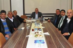 İneg&ouml;l muhtarları 'birleşin' !