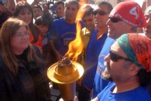 Hastalıklara dikkat &ccedil;ekmek i&ccedil;in Ankara'dan Urfa'ya y&uuml;r&uuml;d&uuml;ler