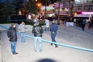 B&uuml;t&uuml;n takım hastaneye kaldırıldı!