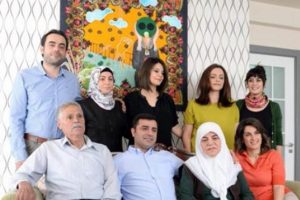 Duvardaki &ccedil;ığlığın sırrı &ccedil;&ouml;z&uuml;ld&uuml;