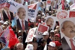 CHP millet&ccedil;e alkışladı! Kılı&ccedil;daroğlu: Korkmayın, yılmayın, sinmeyin...