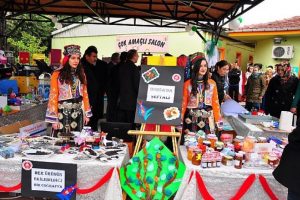 Bursa'da değerlerimle b&uuml;y&uuml;yorum projesi s&uuml;r&uuml;yor