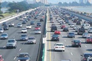 Bu trafiğe her g&uuml;n 600 ara&ccedil; katılıyor