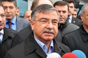 Bakan Yılmaz: "Se&ccedil;imlere kadar olaylar artacaktır"