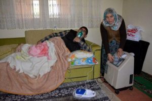 Yaşaması komşusunun elinde