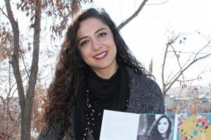 Sahneleri bıraktı, k&uuml;rs&uuml;ye ge&ccedil;ti...
