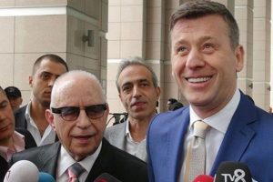Metin Şent&uuml;rk: HDP barajı kesinlikle ge&ccedil;ecek bunu ben bile g&ouml;rebiliyorum