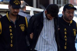 Cep telefonunu kurtarmak i&ccedil;in verdiği 100 liradan da oldu
