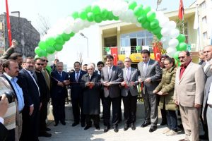 Bursa'da Emek yeni hizmet binasına ve parka kavuştu