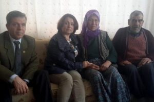 Şehit ailesi dolandırıcıların kurbanı oldu
