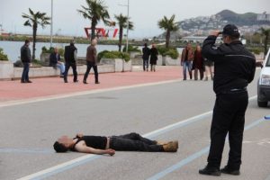 İzinli askere sokak ortasında darp