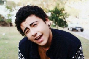 İntihar edeceğini sosyal medyadan duyurdu