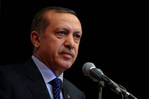 "Bir kulağımızdan girer diğerinden &ccedil;ıkar..."