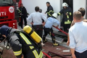 Havai fişek deposunda patlama: 2 yaralı