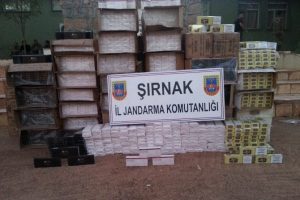 Şırnak'ta ka&ccedil;ak sigara operasyonu