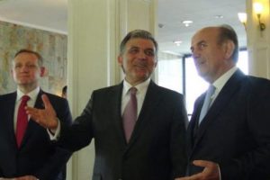 Abdullah G&uuml;l'den Topbaş'a s&uuml;rpriz ziyaret
