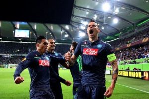 Napoli, Wolfsburg'u Volkswagen Arena'ya g&ouml;md&uuml;!