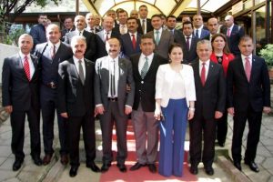 MHP Bursa milletvekili adaylarını tanıttı