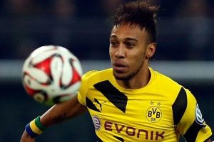 Arsenal'den Aubameyang'a servet!