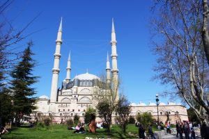 Mimar Sinan i&ccedil;in Bursa ile Edirne arasında k&uuml;lt&uuml;r k&ouml;pr&uuml;s&uuml; kuruldu