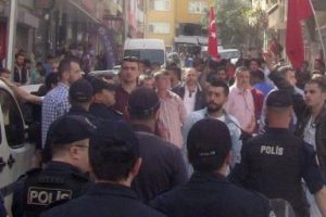 HDP Bursa Orhangazi il&ccedil;e teşkilatının a&ccedil;ılışında olaylar meydana geldi!