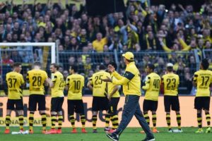 Dortmund ikinci yarıda a&ccedil;ıldı:3-0