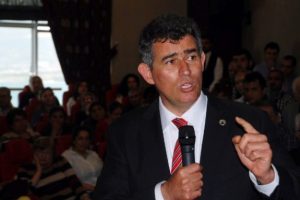 "Avukatı aramak namusuna el s&uuml;r&uuml;lmesi demek"
