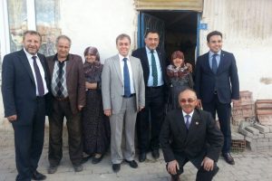 Ak Parti'li adaylar Aslanapa ve &Ccedil;avdarhisar il&ccedil;elerini ziyaret etti