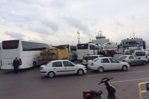 &Ccedil;anakkale'de '100. yıl' kuyruğu