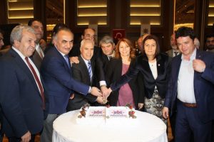 ARSİYAD &uuml;yeleri dayanışma gecesinde bir araya geldi...