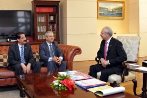Taksim'e ret cevabı alan heyet CHP genel Merkezi'nde